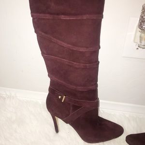 GUESS Burgundy Boots Size 10M.
